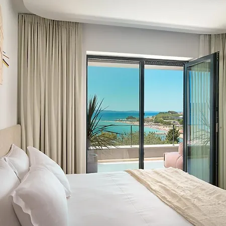 Seaview Flora - Heated Pool And *