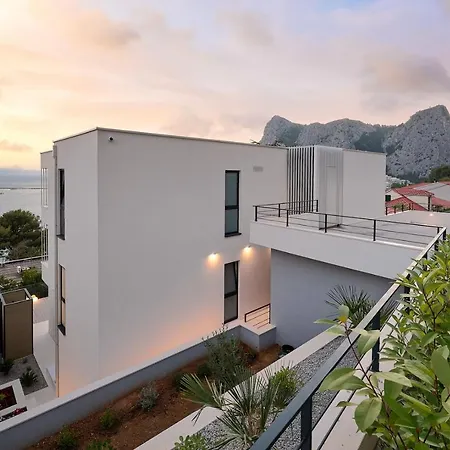Villa Seaview Flora - Heated Pool And Omis