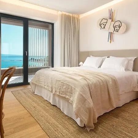 Seaview Flora - Heated Pool And Villa *